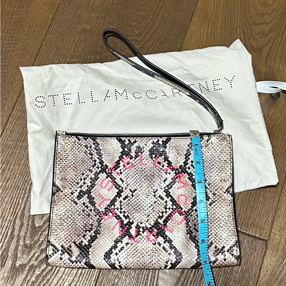 Stella McCartney Pink Snake Print Clutch - Picture 12 of 13